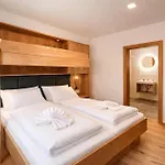 Isanora - With Garden, Alpenluxus Collection *