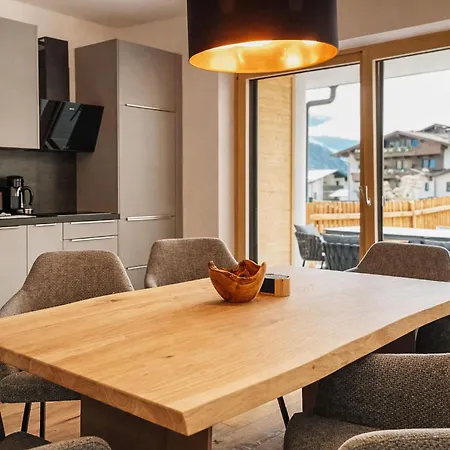 Isanora - By Alpenluxus Collection Фюген