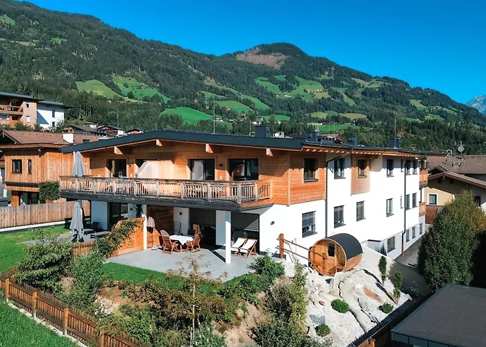 Apartment Isanora - Alpenluxus Collection Fuegen