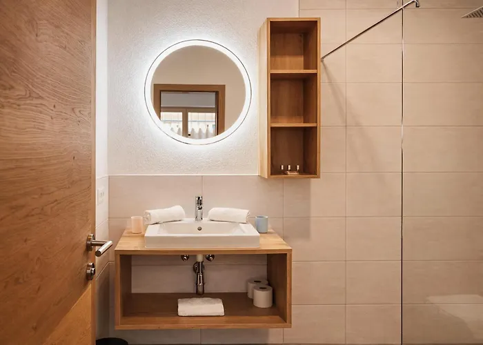 Isanora - By Alpenluxus Collection *